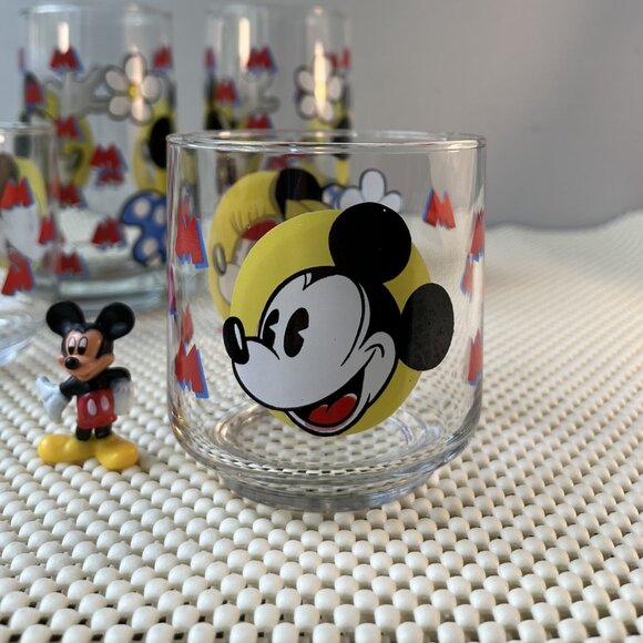 Disney Mickey & Minnie Mouse Tumblers Glasses Set of 4 - 2 large and 2 small& - Picture 7 of 12